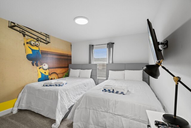 スタニング ホーム アット ストーリー レイク, クローズ トゥ ディズニー