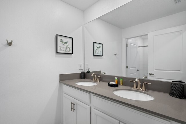 スタニング ホーム アット ストーリー レイク, クローズ トゥ ディズニー