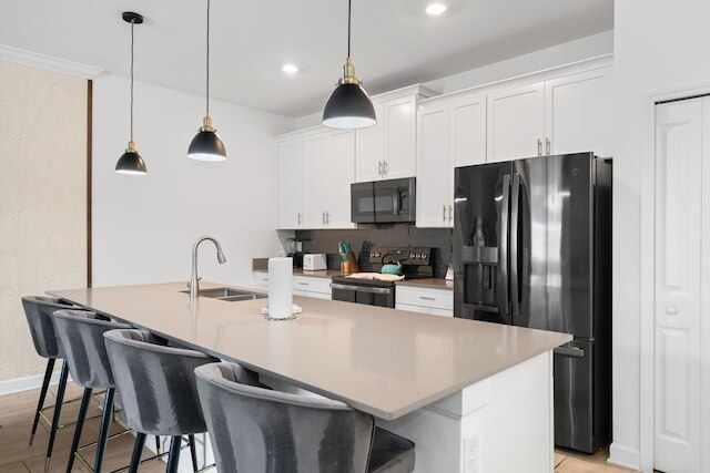 スタニング ホーム アット ストーリー レイク, クローズ トゥ ディズニー