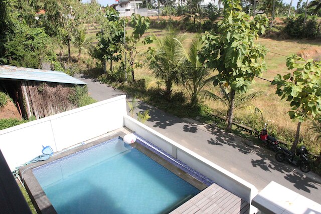 アユナ コテージズ