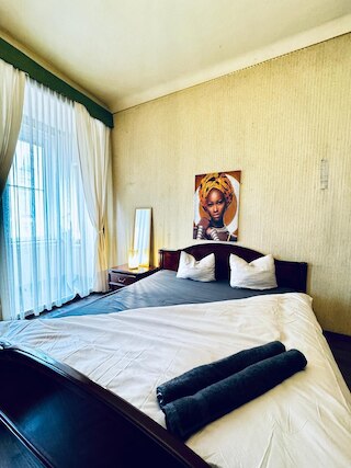 2ベッドルーム アパートメント フォー 5 ニア スタッドハレ