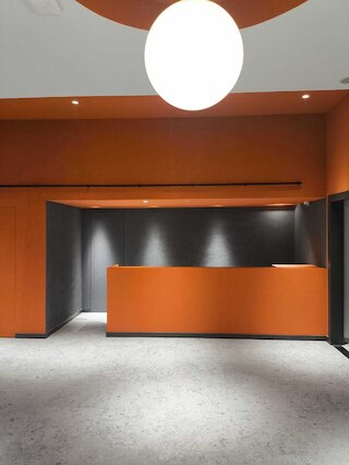 D キャップストーン