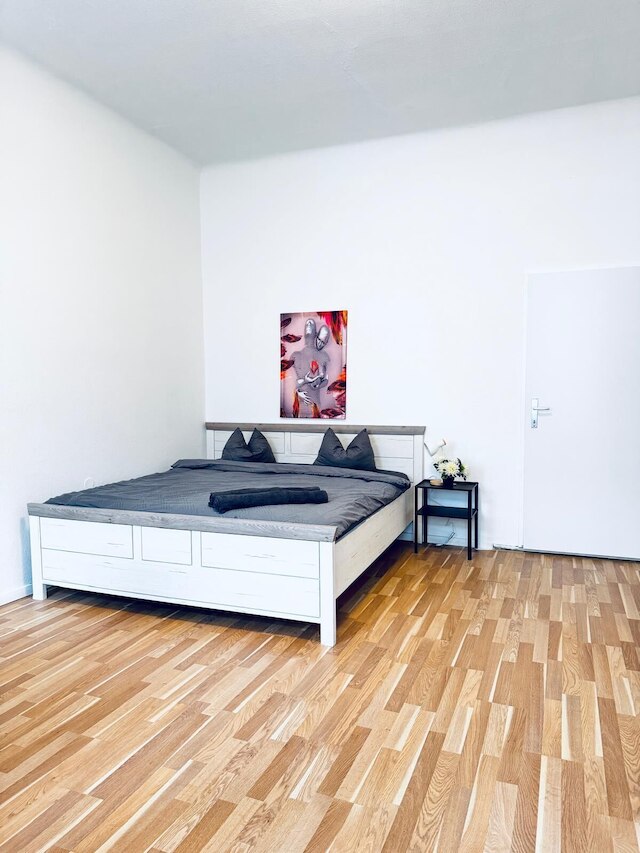 モダン スタジオ クローズ トゥ スタッドハレ