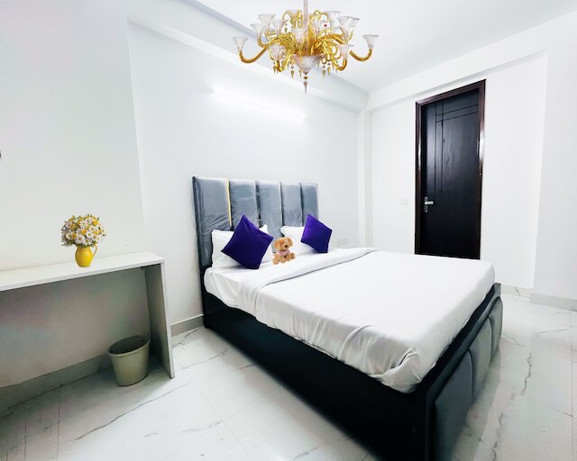 ルームシャラ ホテル セブン