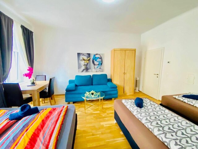 ビューティフル ステイ フォー 5 ニア シュタットハレ