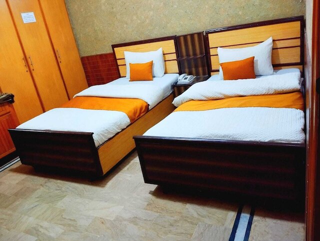 カラチ モーテル