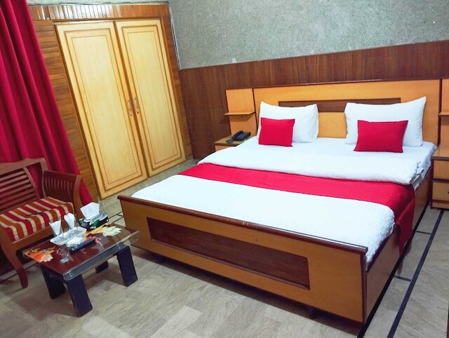 カラチ モーテル