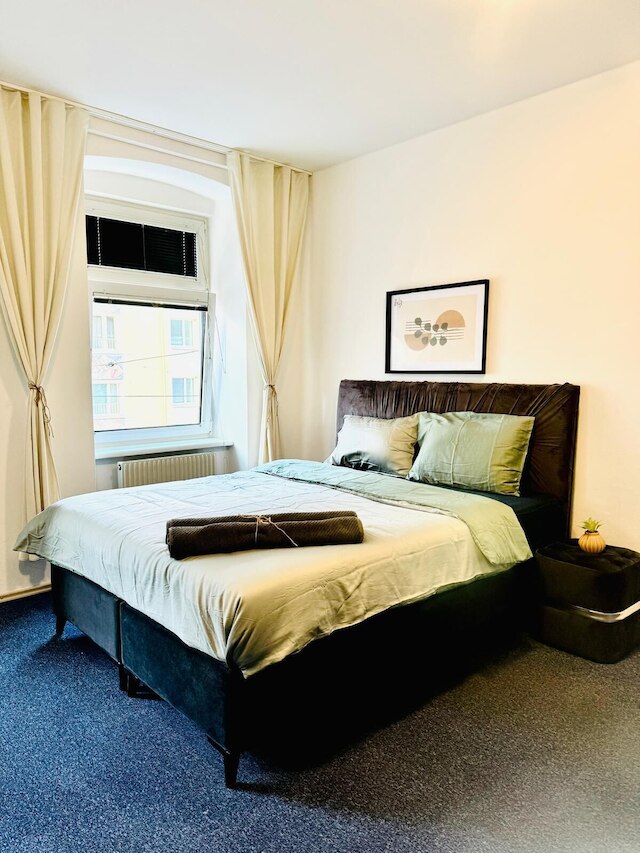 ラグジュアリー 7ベッドルーム アパートメント スリープス 16