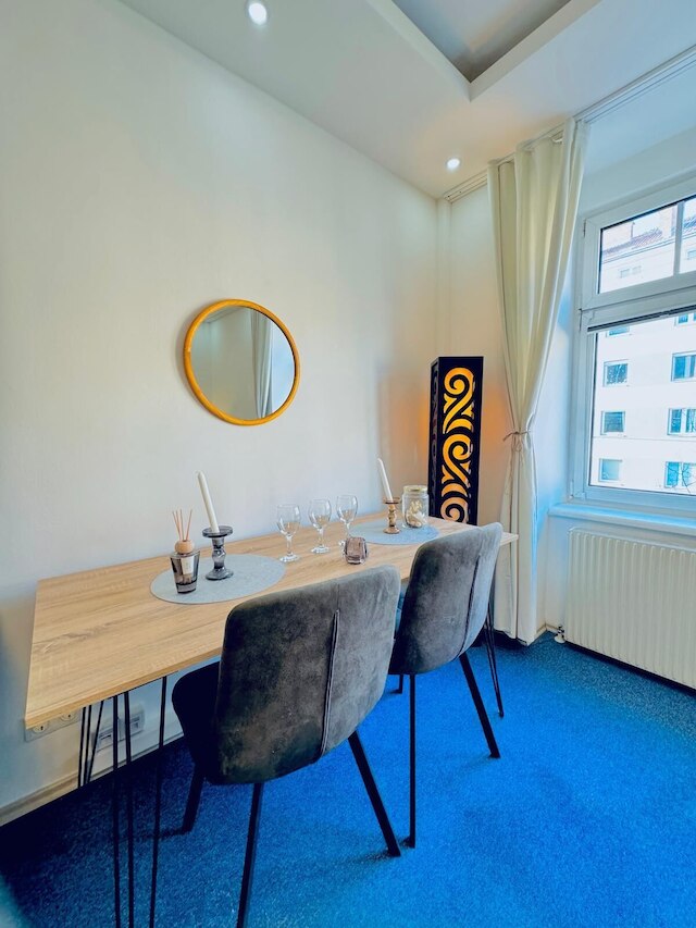 ラグジュアリー 7ベッドルーム アパートメント スリープス 16