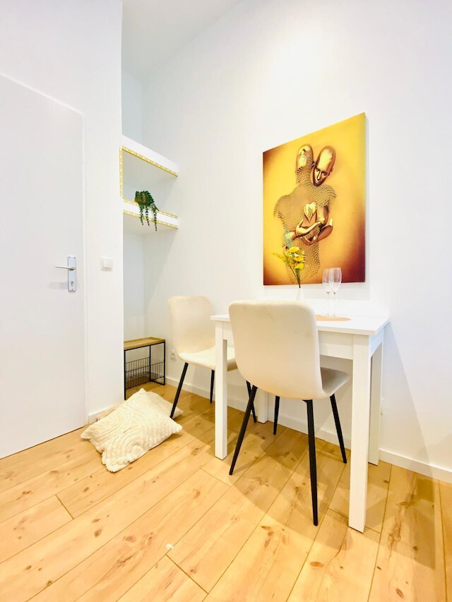 チャーミング 4 ベッドルーム アパートメント オッタクリング