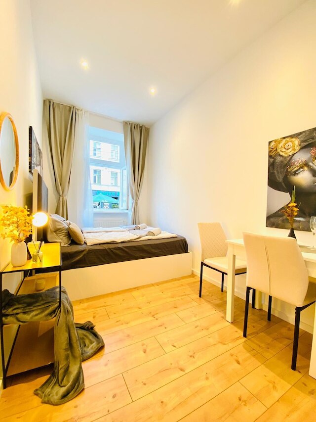 チャーミング 4 ベッドルーム アパートメント オッタクリング