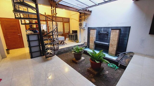 アグニ ホームステイ