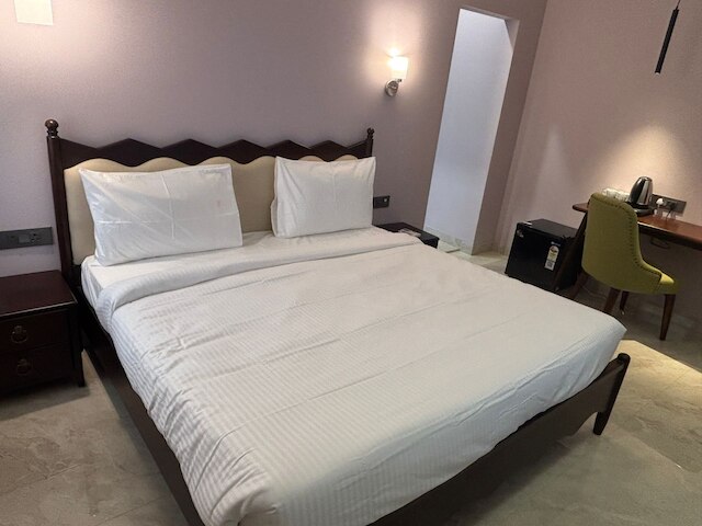 ザ ホワイトクリフ イン