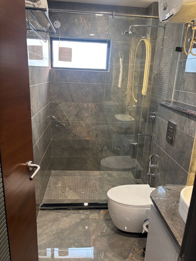 ザ ホワイトクリフ イン