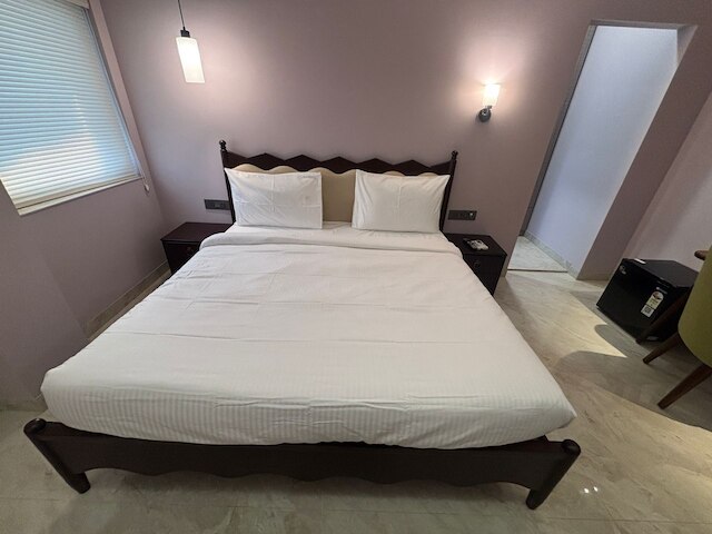 ザ ホワイトクリフ イン