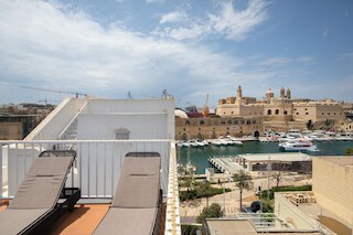 トラディショナル タウンハウス - ルーフトップ シービューズ