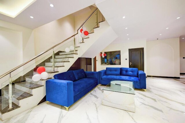 ホテル スーリヤ プラザ