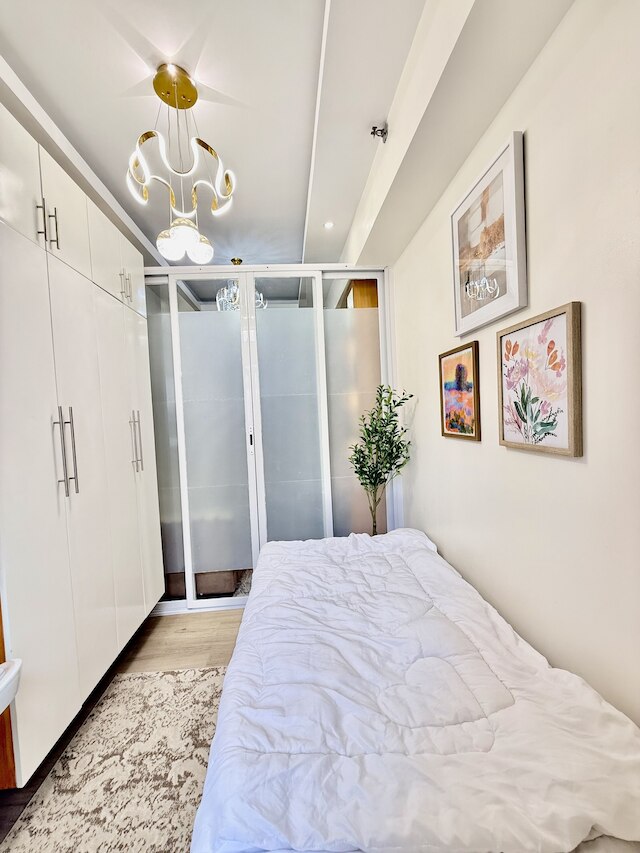 コージー アンド コンフィー リトリート ウィズ バルコニー