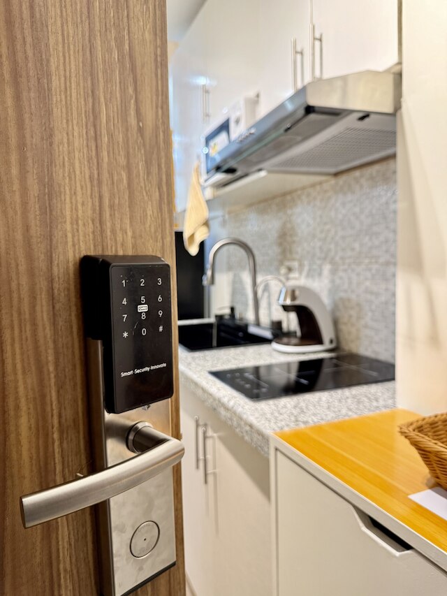 コージー アンド コンフィー リトリート ウィズ バルコニー