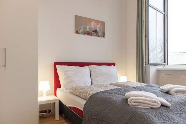 モダン 2 ベッドルーム アパートメント ニア ミレニアム