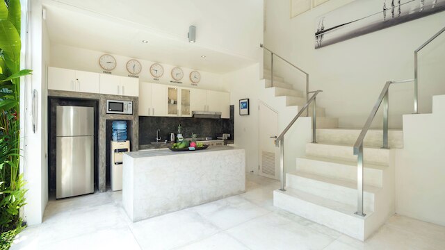 ヴィラ メルタ サリ 10 by ヴィラ ファインダー