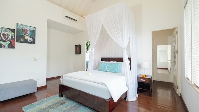 ヴィラ メルタ サリ 10 by ヴィラ ファインダー