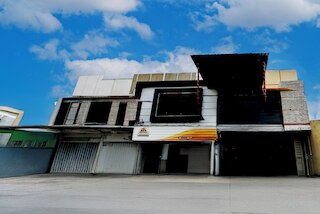 ホテル ディベスト クティサリ 6 アワー ステイ