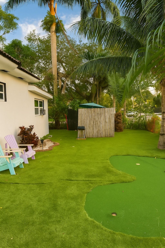 サントゥアリア ハリウッド