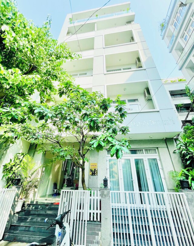 エメラルド アパートメンツ