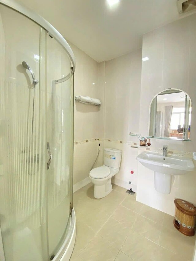 エメラルド アパートメンツ