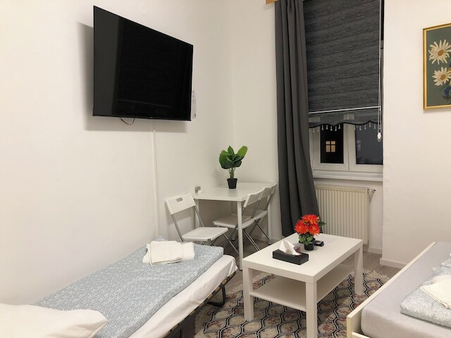 アフォーダブル アパートメント ニア ミレニアム