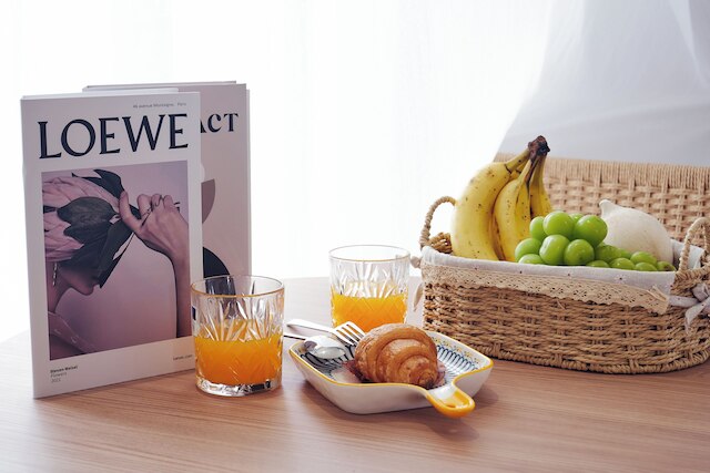 モナ ラグジュアリー アパートメント