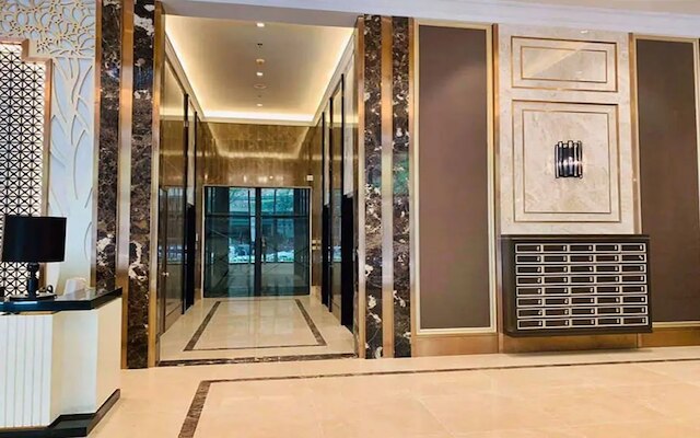 ヴィヴィアン ブティック マディソン ラグジュアリー レジデンス