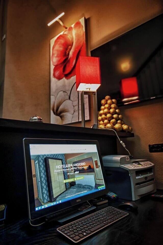 ホテル アンジョイーノ & スパ