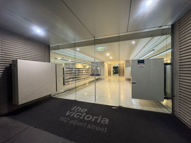 メガ スタイル アパートメンツ トライベッカ