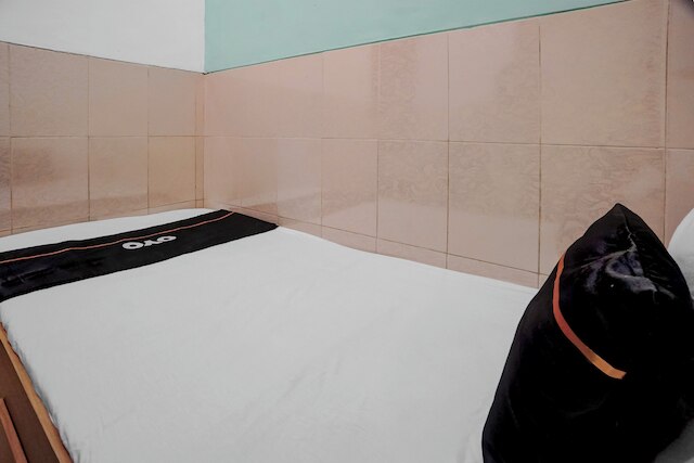 OYO 95035 ハーモニー ゲストハウス シャリア