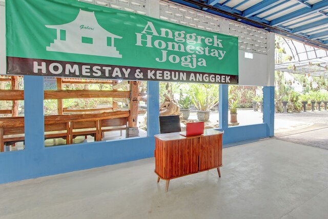 OYO 95018 アングレック ホームステイ ジョグジャ シャリア