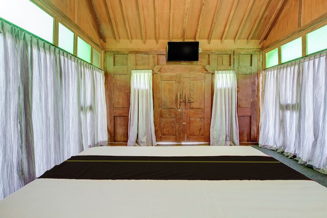 OYO 95018 アングレック ホームステイ ジョグジャ シャリア