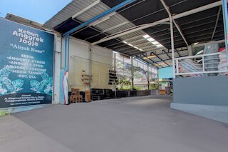 OYO 95018 アングレック ホームステイ ジョグジャ シャリア