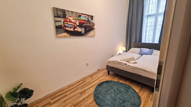 モダン 3ベッドルーム アパートメント ニア スタットハレ