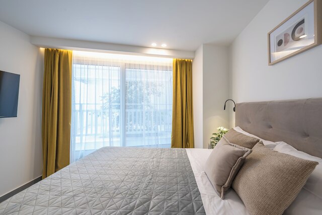 アテネス シクルーデッド アパートメンツ