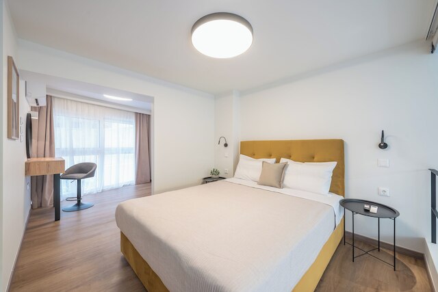 アテネス シクルーデッド アパートメンツ