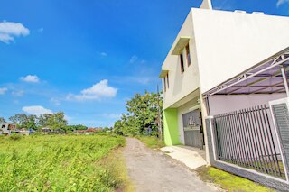 ホテル オ ミルザ ゲストハウス シャリーア