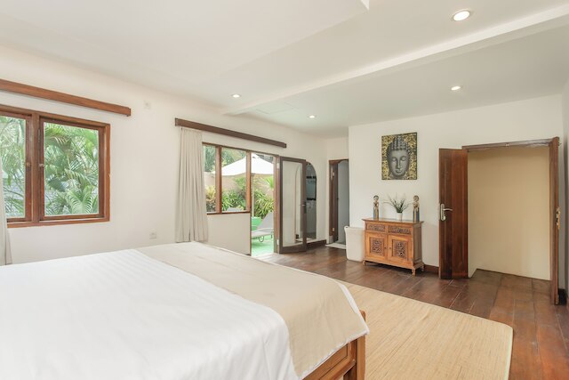 Red Lotus Villa Seminyak