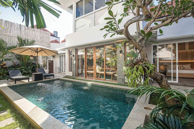 Beautiful 3BR Center Seminyak