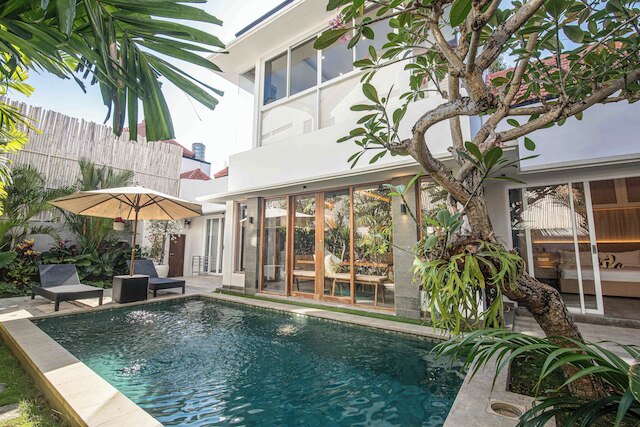 Beautiful 3BR Center Seminyak