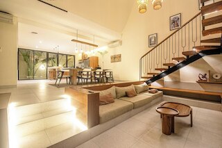 Elegant 4BR Seminyak Villa 10min From the Shore