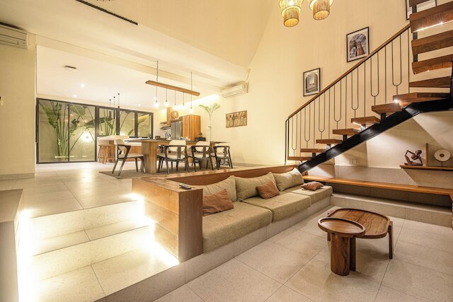 Elegant 4BR Seminyak Villa 10min From the Shore