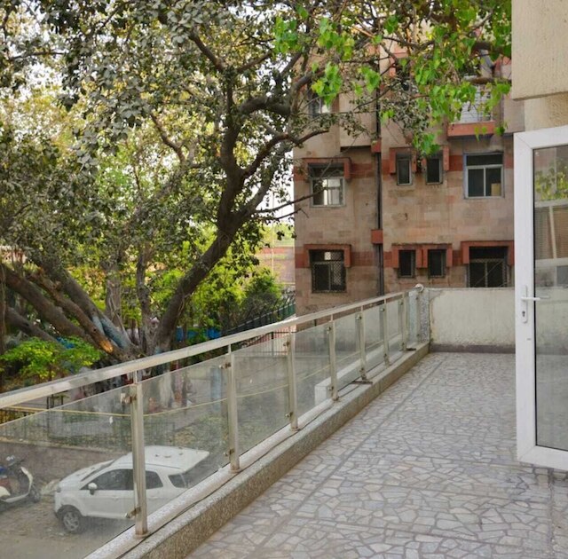 Hotel kabeer New Delhi railway station