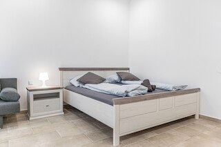 Beautiful 1BR Apartment For Long Stays